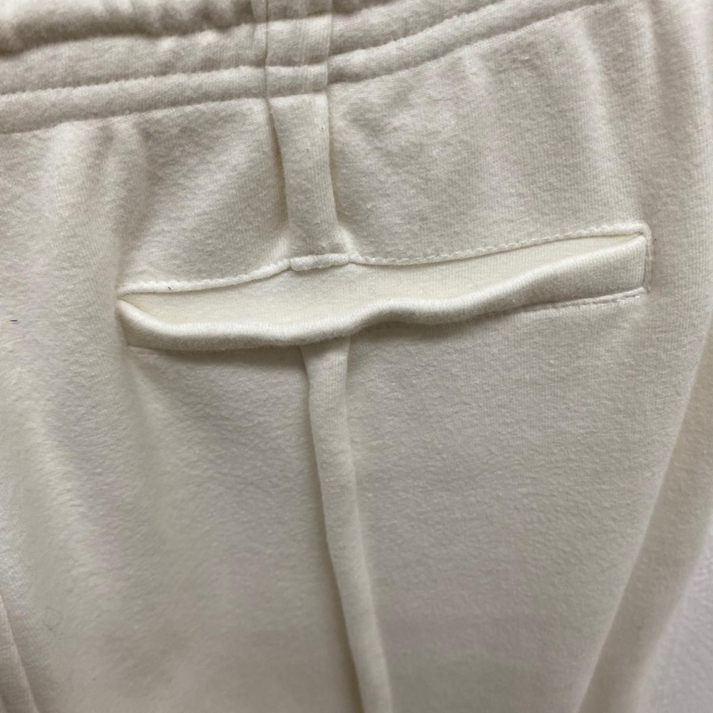Sweatpants - Picture 4 of 10